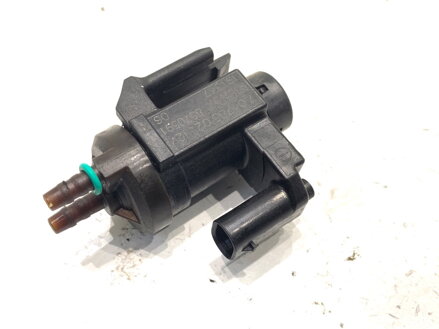 Ventil podtlaku BMW 5 Touring (G31) 2017 - 2022 8570591