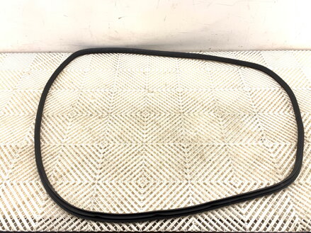 Tesnenie dverí predné ľavé MG (SAIC) HS 2018 - 2022