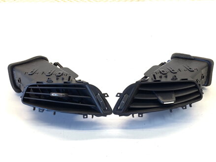 Mriežka ventilácie predná Opel Zafira Tourer C (P12) 2011 - 2022