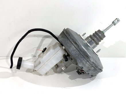 Servo brzdy Dacia Sandero III 2021 - 2022 472101095R