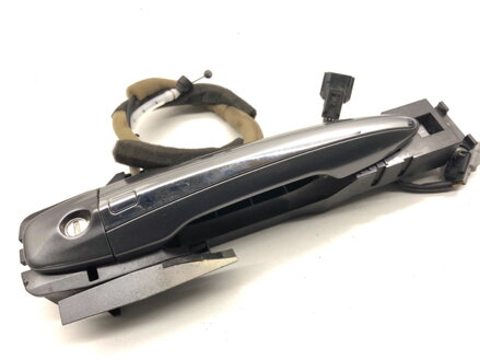 Kľučka vonkajšia ľavá predná Infiniti Q50 2013 - 2022