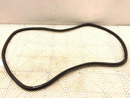 Tesnenie veka batožinového priestoru kufra Citroen DS5 2011 - 2015