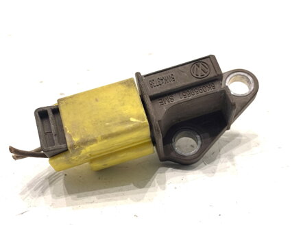 Snímač nárazu Audi A4 B8 (8K2) 2007 - 2015 8K0959651