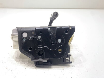 Zámok dverí ľavý predný VW Passat B7 Variant (365) 2010 - 2015