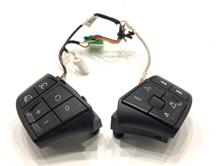 Prepínače volantu Volvo V40 Liftback (525, 526) 2012 - 2022 31334457