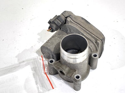 Škrtiaca klapka Seat Ibiza IV ST (6J8, 6P8) 2010 - 2016 03D133062F