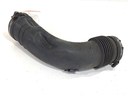 Vzduchové potrubie BMW X3 (F25) 2010 - 2017 8512381