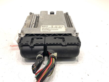 Riadiaca jednotka motora Mitsubishi Grandis (NA_W) 2003 - 2011 0281012535