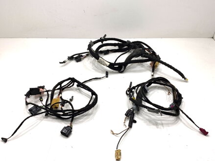 Kabeláž veka batožinového priestoru kufra zadná Skoda Superb III (3V3) 2015 - 2022