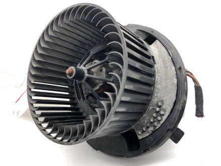 Ventilátor kúrenia VW Touran (1T1, 1T2) 2003 - 2010 1K0820015