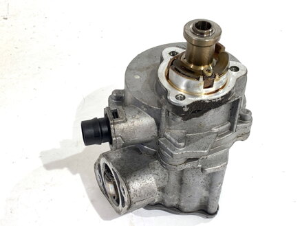 Čerpadlo podtlak BMW 2 Coupe (F22, F87) 2012 - 2022 8618897