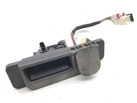 Kľučka veka batožinového priestoru zadná Mercedes-benz CLA Coupe (C117) 2013 - 2019 A2227500893