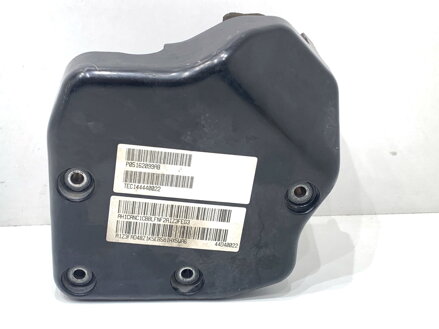 Veko / kryt čerpadlá vstrekovacej Jeep Grand Cherokee IV (WK, WK2) 2010 - 2022 P05162099A