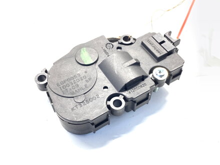 Motor radiátora kúrenia BMW X5 (G05, F95) 2018 - KT325002