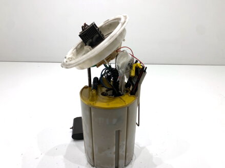 Palivové čerpadlo BMW 5 Touring (E61) 2004 - 2010 6765848