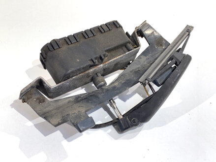 Motorček stierače prednej svetlá svetla pravý Volvo V70 II (285) 1999 - 2008