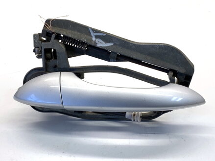 Kľučka vonkajšia pravá zadná BMW X5 (E53) 2000 - 2006