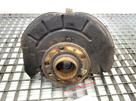 Otoč pravá predná VW Polo V (6R1, 6C1) 2009 - 2022
