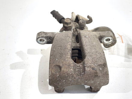 Brzdový strmeň pravý zadný KIA CEE ' D Sportswagon (JD) 2012 - 2018