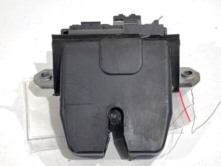 Zámok veka batožinového priestoru zadný Ford Focus II Turnier (DA_, FFS, DS) 2004 - 2012 8M51-R442A66-AB