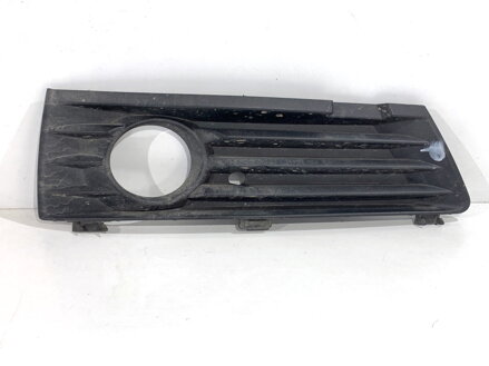 Mriežka halogénu / hmlovky pravá Opel Zafira / Zafira Family B (A05) 2005 - 2019 13124990