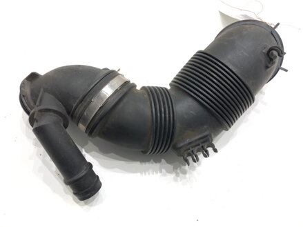 Vzduchové potrubie Skoda Octavia III Combi (5E5, 5E6) 2012 - 2022 5Q0129635