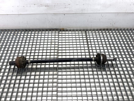 Poloos ľavá zadná Volvo XC60 II (246) 2017 - 2022 P32240890