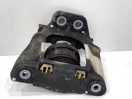 Vankúš motora ľavý Volvo XC60 II (246) 2017 - 2022 32137496