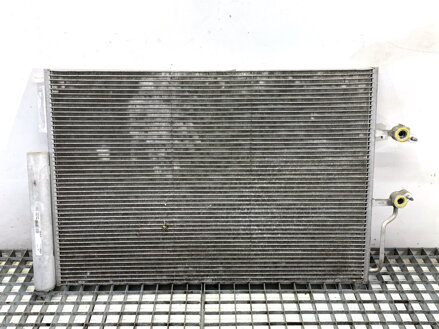Chladič klimatizácie Volvo XC60 II (246) 2017 - 2022 31657364