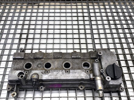 Veko / kryt ventilov Nissan Micra III (K12) 2002 - 2010 CR14