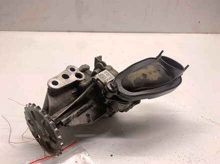 Čerpadlo oleja Nissan Qashqai II SUV (J11, J11_) 2013 - 2022 150001650R