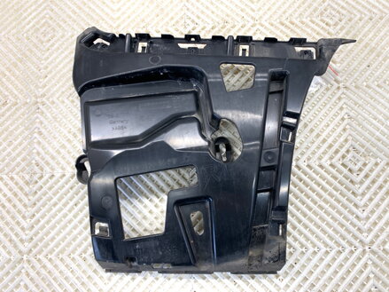 Držiak nárazníka pravý zadný BMW 3 (F30, F80) 2011 - 2018 7384466