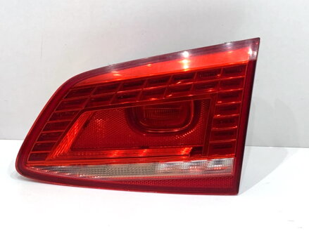 Svetlo zadné pravé vnútorné VW Passat B7 Variant (365) 2010 - 2015