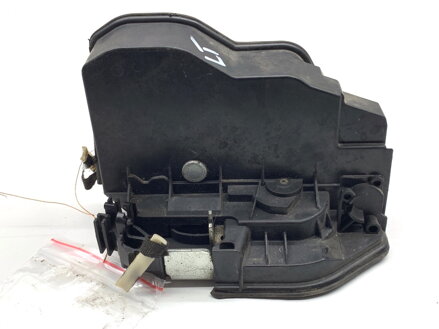 Zámok dverí ľavý zadný BMW 3 (F30, F80) 2011 - 2018 7229459