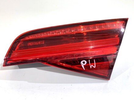 Svetlo zadné pravé vnútorné Audi A8 D4 (4H2, 4H8, 4HC, 4HL) 2009 - 2018 4H0945094K