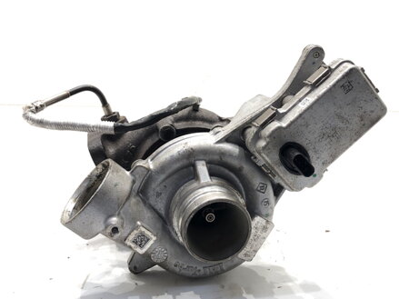 Turbo Mercedes-benz Class GLA (X156) 2013 - 2022 A6510900886