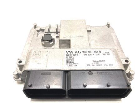 Riadiaca jednotka motora Skoda Kamiq (NW4) 2019 - 2022 05C907394D