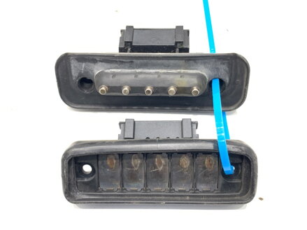 Spínač dvere posuvných pravé Mercedes-benz Esprinter (B910) 2020 - 2022 A9078213100 A9078213000