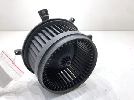 Ventilátor kúrenia Jeep Grand Cherokee IV (WK, WK2) 2010 - 2022 AY272700-5672
