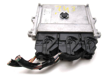 Riadiaca jednotka motora Dacia Sandero 2008 - 2022