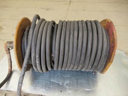 Naviják hadice --- ---