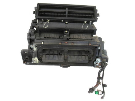 Radiátor kúrenia Iveco Stralis I 2002 - 2022 5E9920200