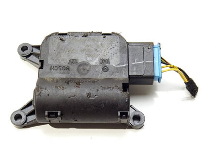 Motorček radiátora kúrenia VW Passat B7 (362) 2010 - 2015 3C0907511A