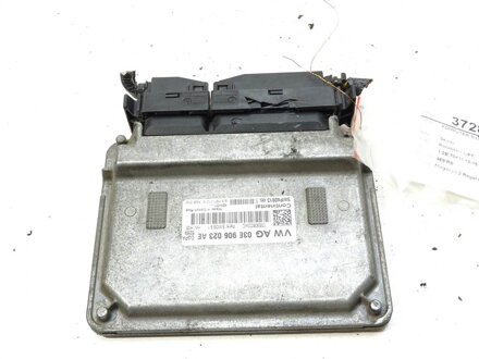Riadiaca jednotka motora Skoda Roomster (5J7) 2006 - 2015 03E906023AE