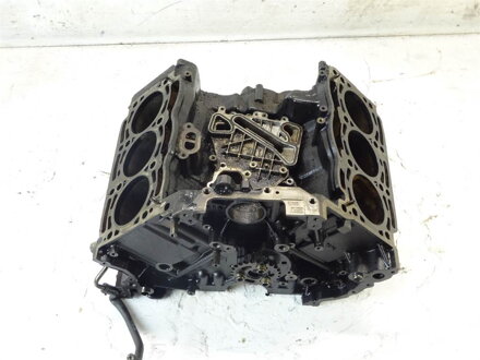 Blok motora VW Touareg (7P5, 7P6) 2010 - 2018 CVVA 059011HA