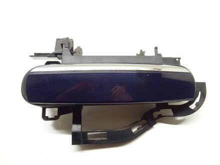 Kľučka predná pravá vonkajšia Audi A6 C6 Avant (4F5) 2004 - 2011 4F0837886