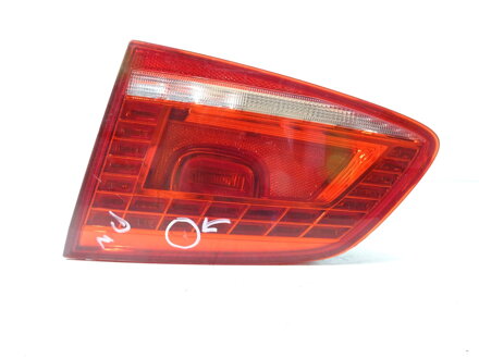 Svetlo zadné pravé vnútorné VW Passat B7 Variant (365) 2010 - 2015