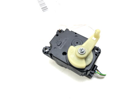 Motorček radiátora kúrenia Peugeot 308 II (LB_, LP_, LW_, LH_, L3_) 2013 - 2021 Z5509001