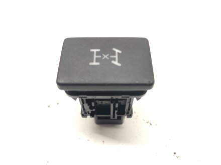 Prepínač uzávierky Toyota Land Cruiser 200 (_J2_) 2007 - 2022 15C040