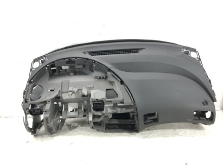 Palubná doska / kokpit Honda Civic Viii Sedan (FD, FA) 2005 - 2022